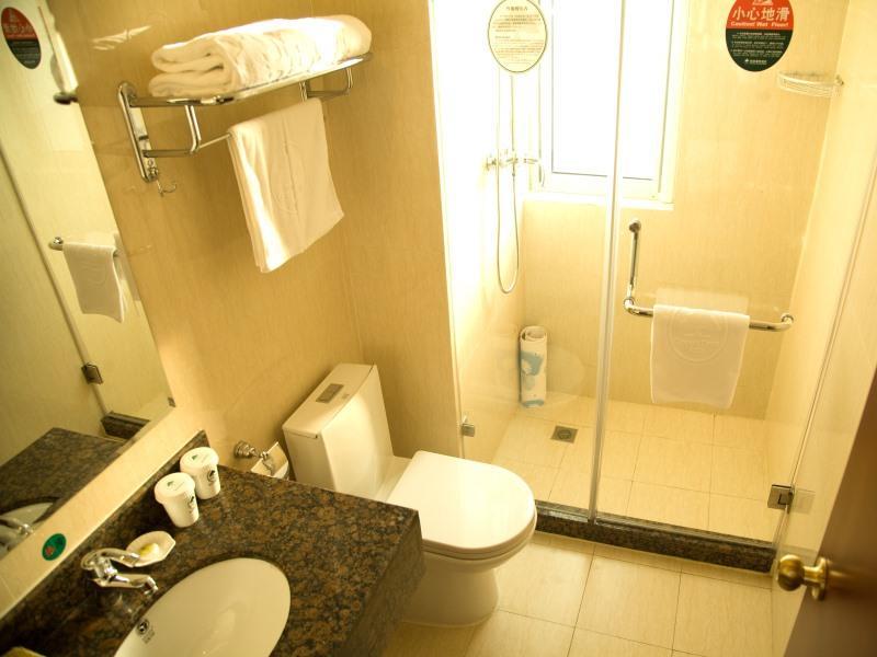 Greentree Inn Huai'An Bus Station Golden Eagle Xinya Huaihai Road Business Hotel Exterior foto